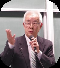講演するパネリスト